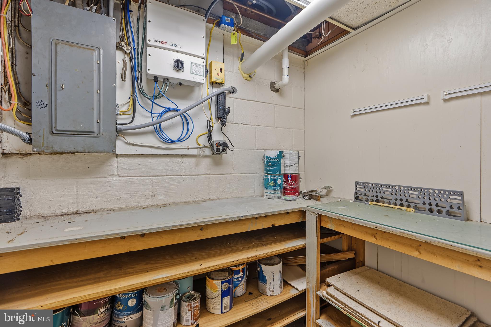 1205 Nottingham Road Newark, DE 19711 - Photo 47 of 47 a utility room with dryer and washer