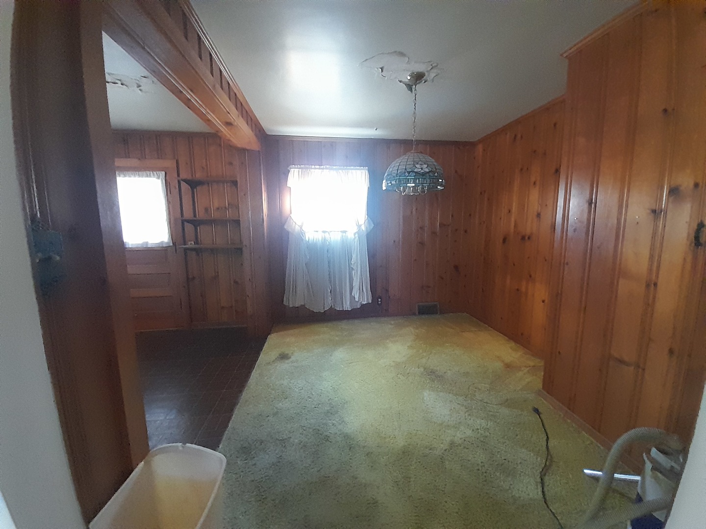 211 4th Avenue Mendota, IL 61342 - Photo 11 of 25 a view of an empty room