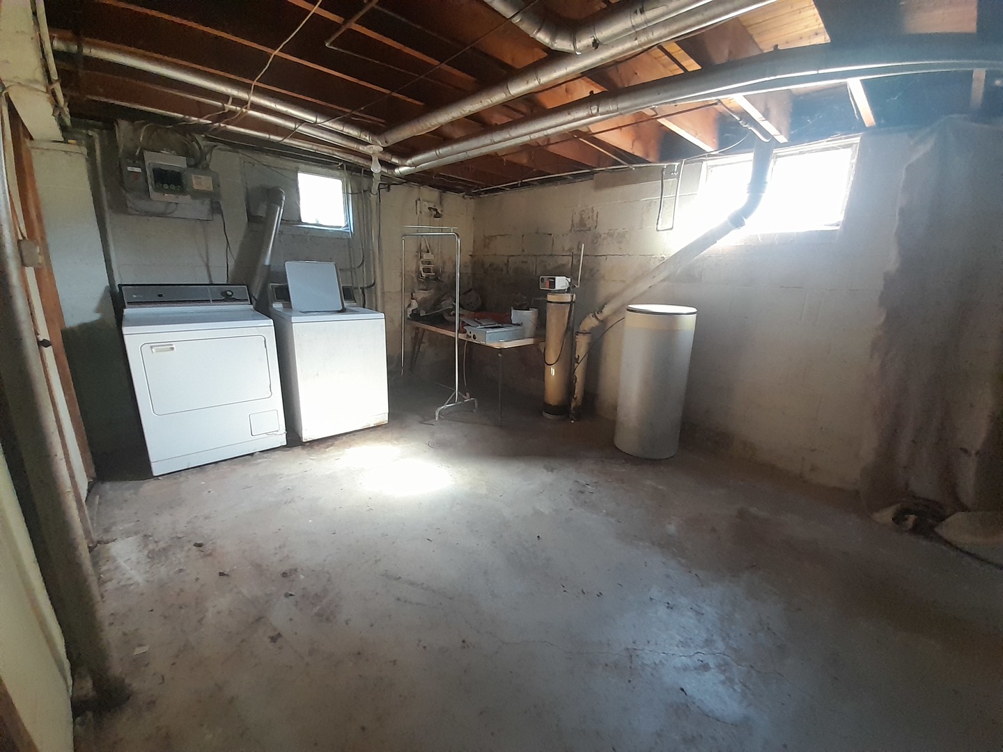 211 4th Avenue Mendota, IL 61342 - Photo 5 of 25 a view of a storage & utility room