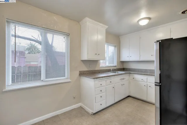 $899,000 | 7448 Lockwood Street, Oakland, CA 94621