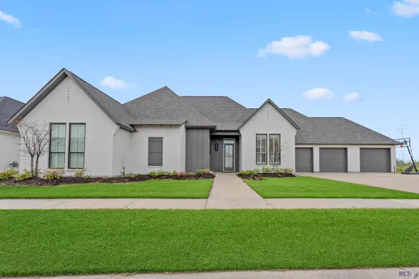 $3,850 | 4441 Percheron Avenue, Baton Rouge, LA 70820