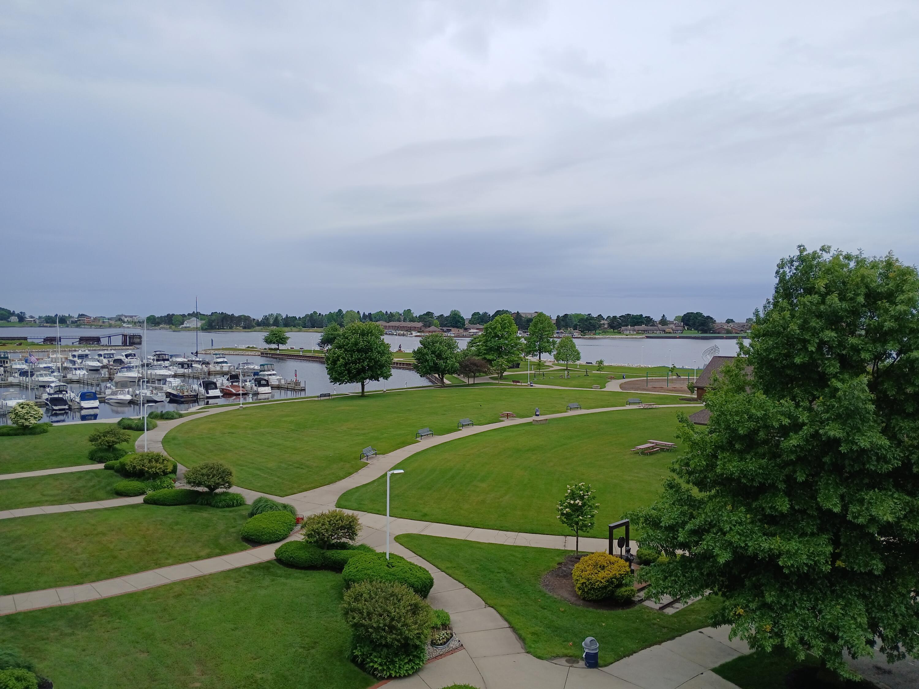 300 South Rath Avenue, Unit 5 Ludington, MI 49431 - Photo 25 of 28 View of Park