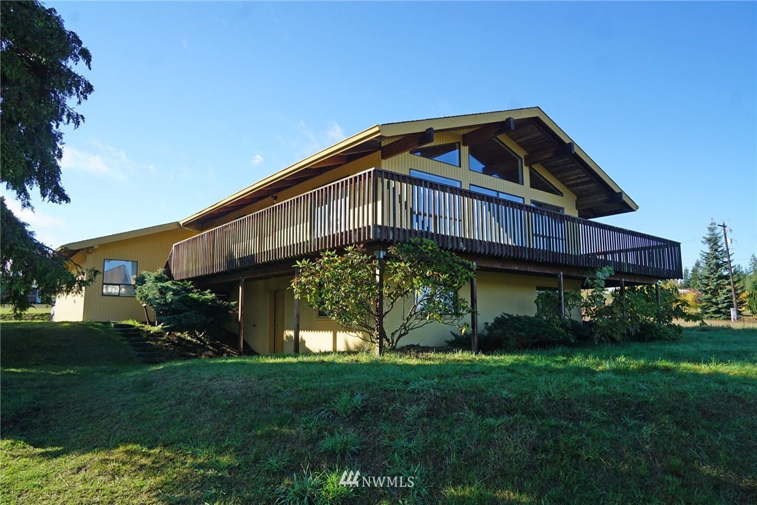 83 Blue Mountain Road Port Angeles, WA 98362 - Photo 1 of 25 Gallery Image 1