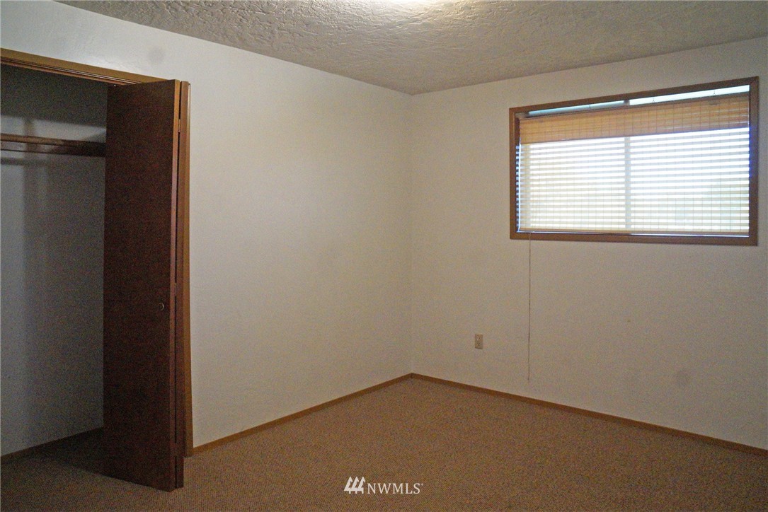 83 Blue Mountain Road Port Angeles, WA 98362 - Photo 15 of 25 Gallery Image 15