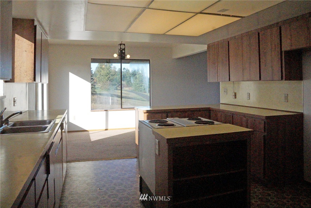 83 Blue Mountain Road Port Angeles, WA 98362 - Photo 6 of 25 Gallery Image 6
