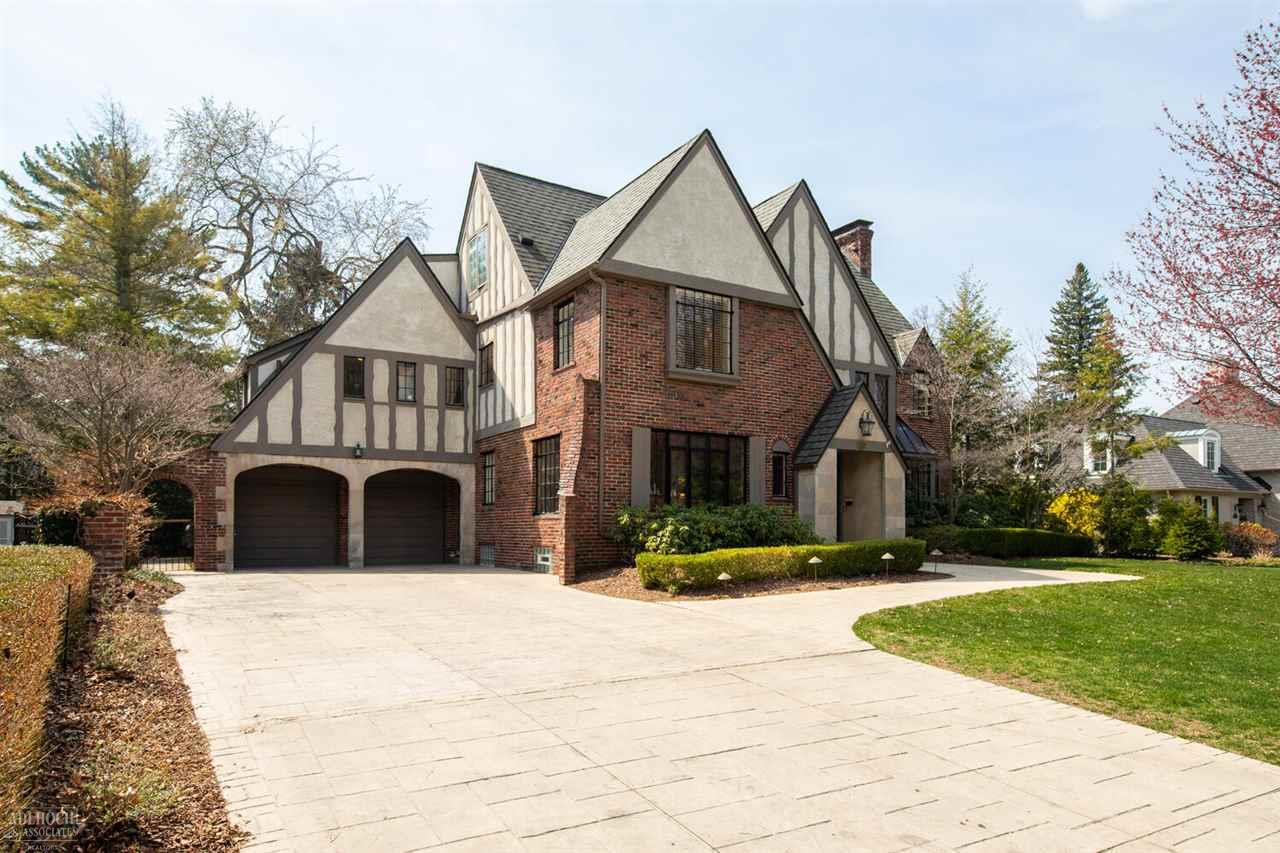 171 Cloverly Road Grosse Pointe Farms, MI 48236 - Photo 3 of 52