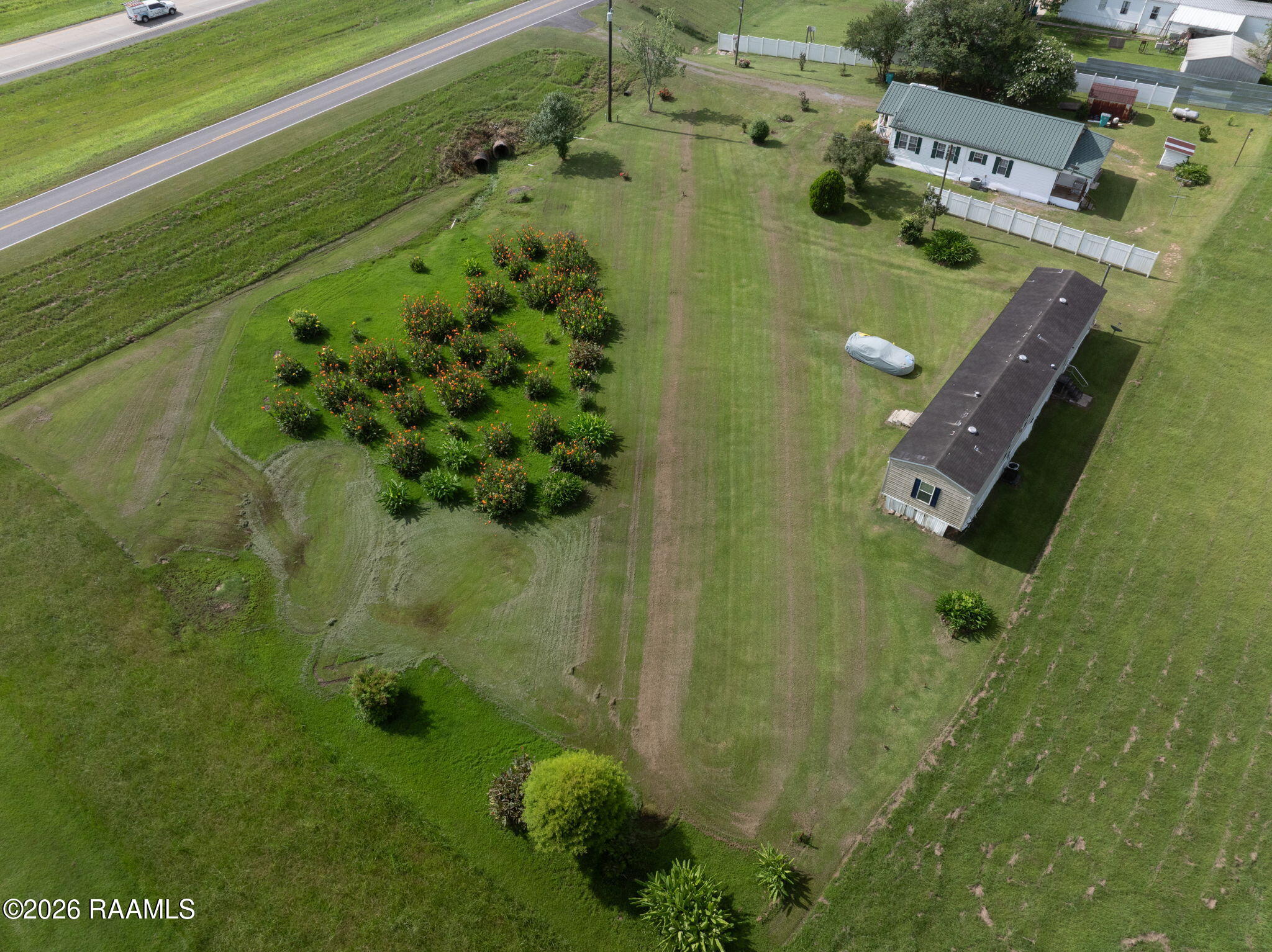 7691 South I-49 Service Road Opelousas, LA 70570 - Photo 27 of 27 27-web-or-mls-DJI_20260626225155_0136_D