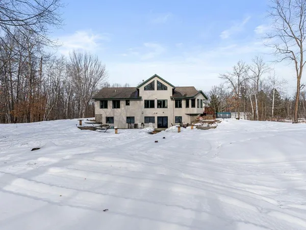 $569,900 | 15419 Lake Avenue, Brainerd, MN 56401