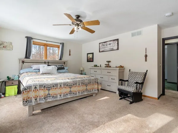 $569,900 | 15419 Lake Avenue, Brainerd, MN 56401