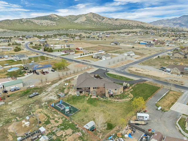 3054 West Ridgeline Road Stockton, UT 84071 - Photo 76 of 88 Aerial view of residential area with mountains