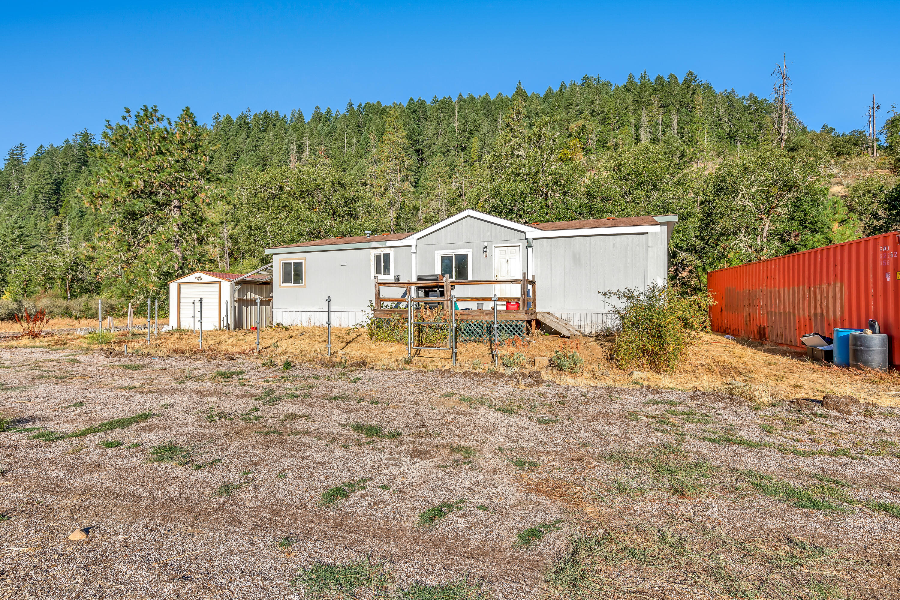 9646 Takilma Road Cave Junction, OR 97523 - Photo 5 of 29 9R9A6662