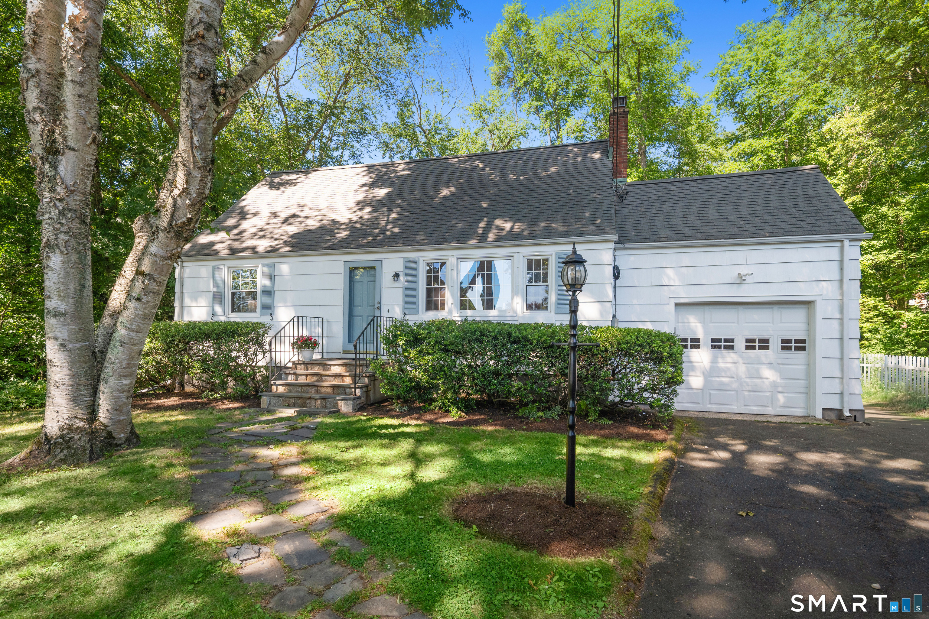 22 Powder Horn Road Norwalk, CT 06850 - Photo 1 of 37