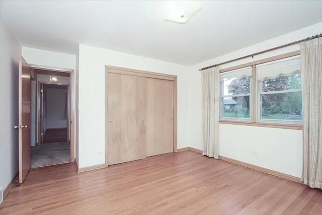 $490,000 | 1420 Indian Hill Drive, Schaumburg, IL 60193