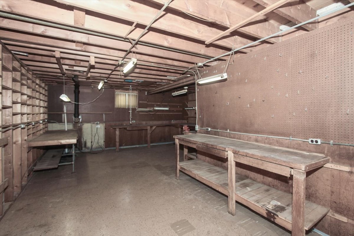 1420 Indian Hill Drive Schaumburg, IL 60193 - Photo 30 of 33 a view of storage and utility room