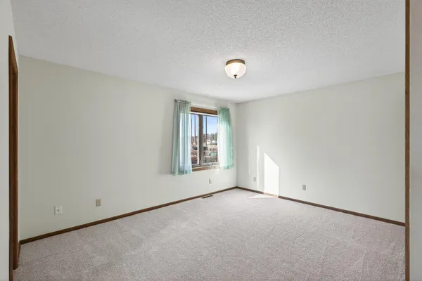 $425,000 | 10849 Dalton Avenue Northeast, Monticello, MN 55362