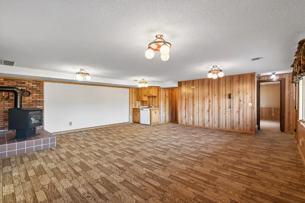 $425,000 | 10849 Dalton Avenue Northeast, Monticello, MN 55362