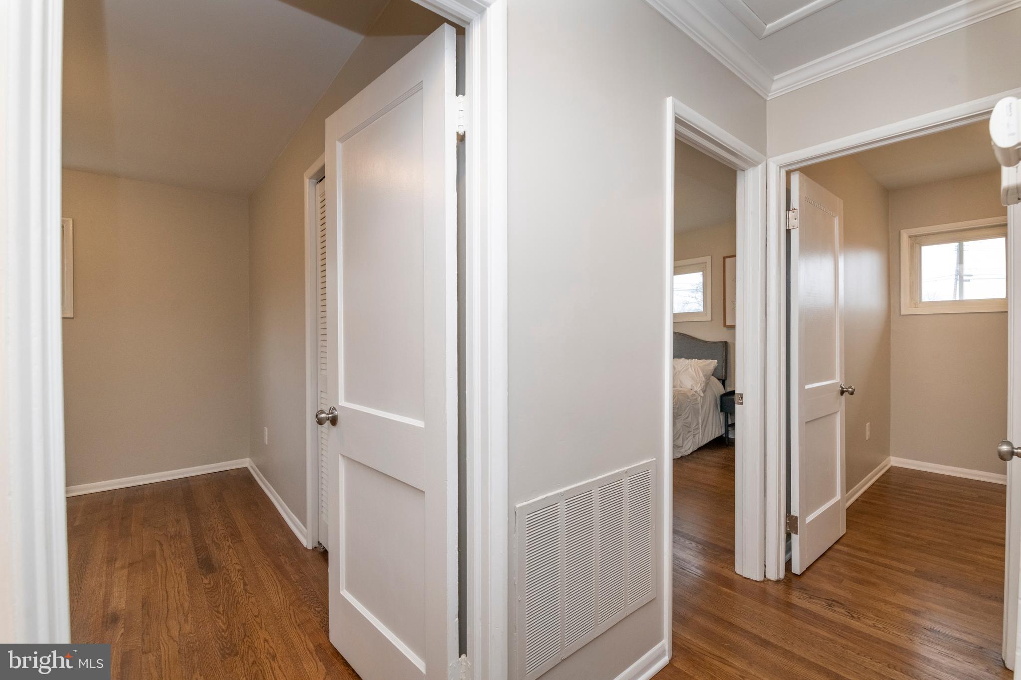 2449 Woodcroft Road Baltimore, MD 21234 - Photo 28 of 44 Gallery Image 28