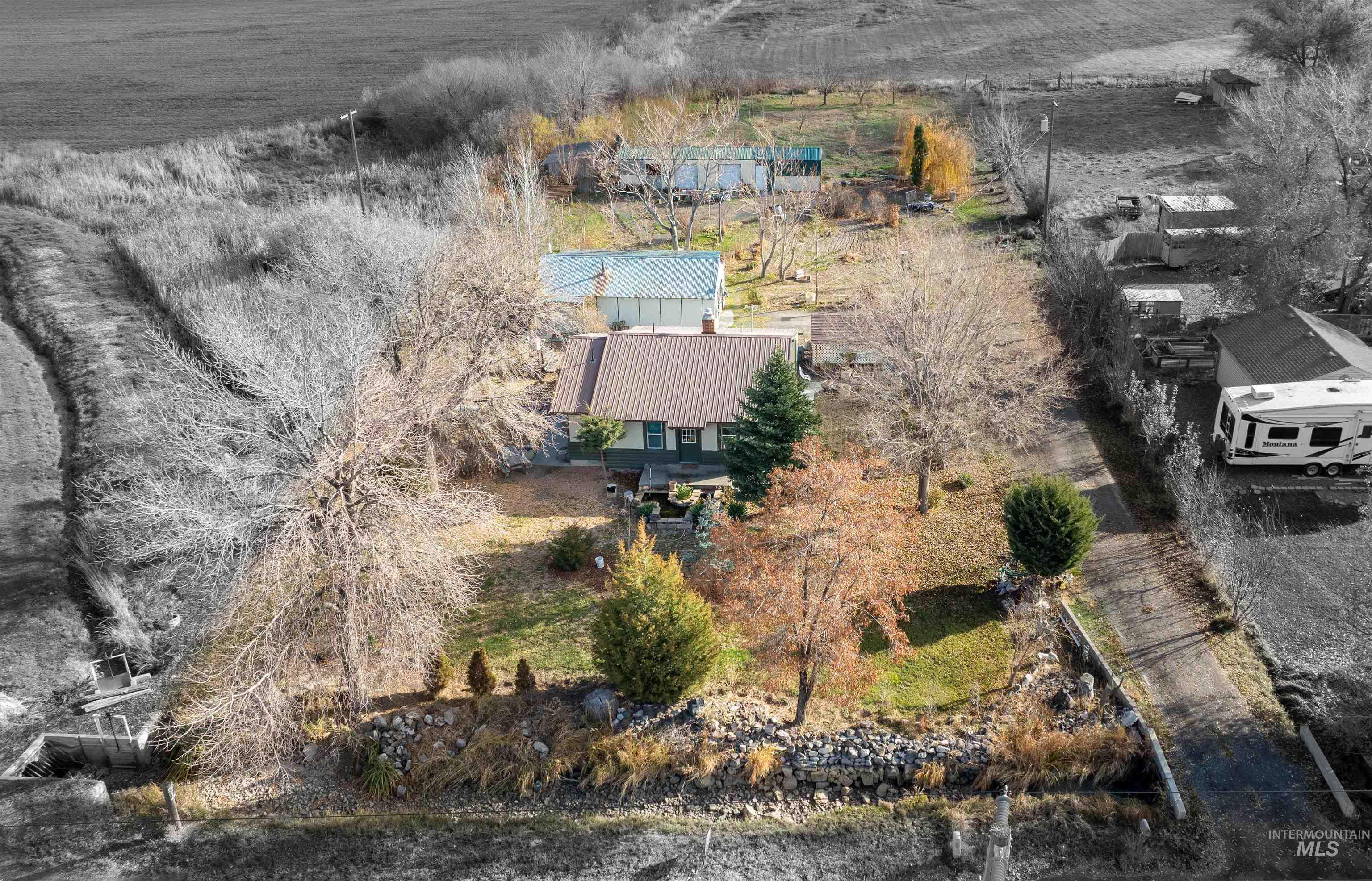 408 Clear Lakes Road Buhl, ID 83316 - Photo 3 of 16 Aerial view of property and surrounding area with rural landscape