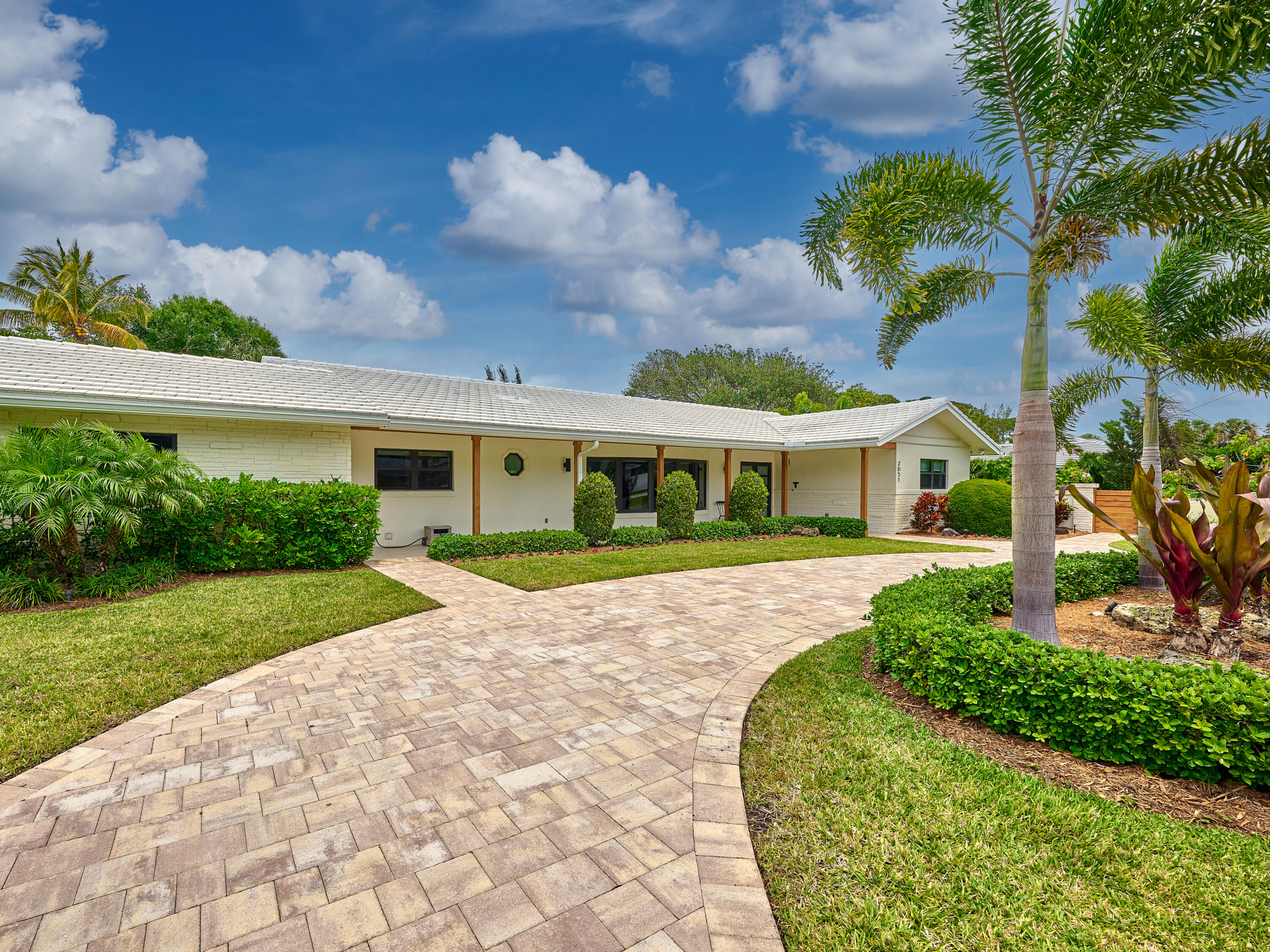 2051 South Conference Drive Boca Raton, FL 33486 - Photo 4 of 115 C PYL 0454_HDR