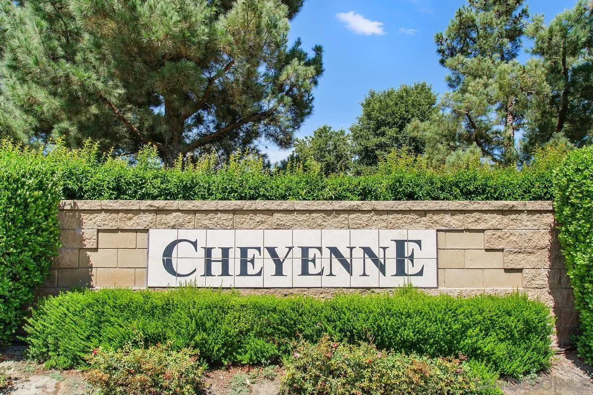 1132 Tabernacle Lane San Jacinto, CA 92582 - Photo 38 of 39 a view of outdoor space with signage and flags