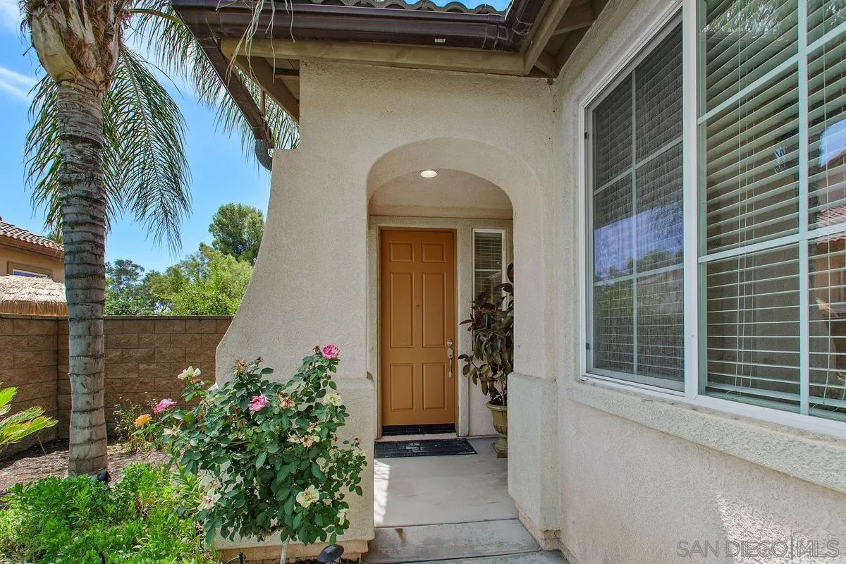 1132 Tabernacle Lane San Jacinto, CA 92582 - Photo 4 of 39 a front view of a house with a yard