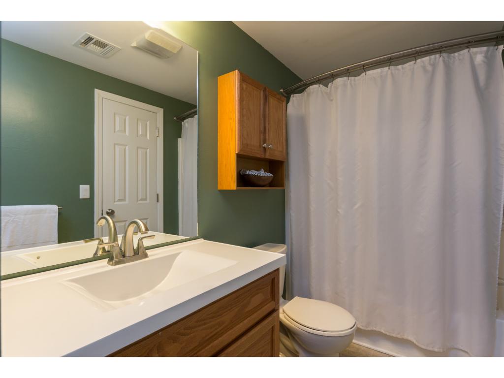 430 Ledgeview Drive, Unit 430 Rochester, NH 03839 - Photo 19 of 28