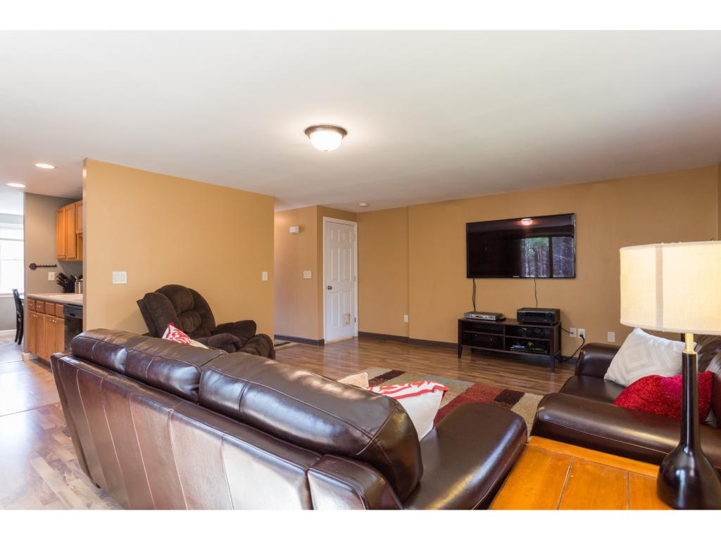 430 Ledgeview Drive, Unit 430 Rochester, NH 03839 - Photo 5 of 28