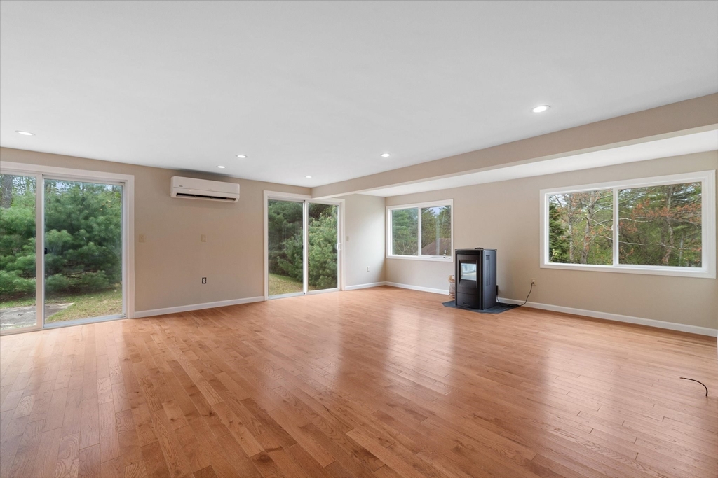 31 Camp Road Orange, MA 01364 - Photo 8 of 32