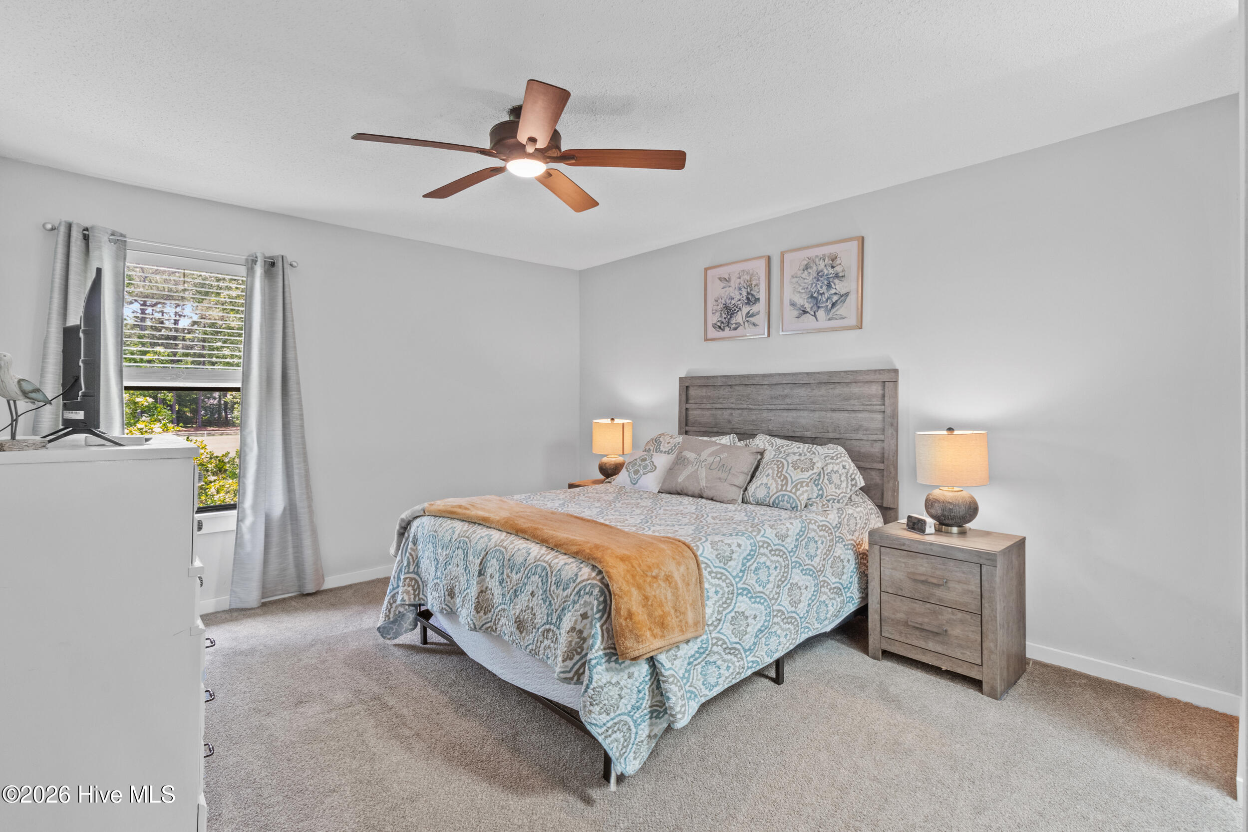 718 Azalea Drive, Unit 458 Hampstead, NC 28443 - Photo 23 of 38 24_bedroom
