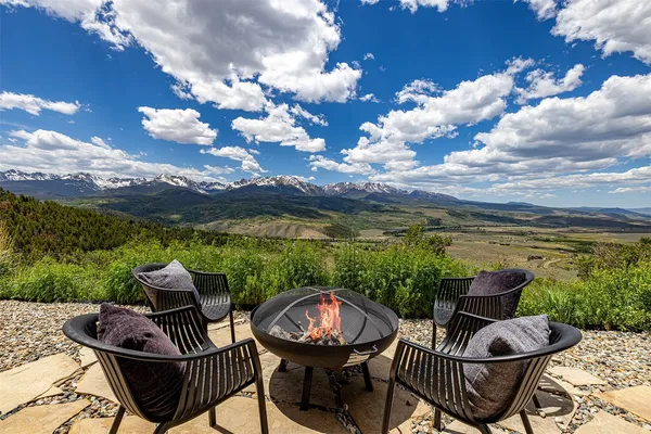 $3,000,000 | 189 Arrowhead Bluff, Silverthorne, CO 80498