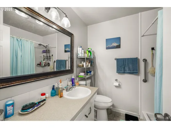 $239,000 | 1802 Northeast Hogan Drive, Gresham, OR 97030