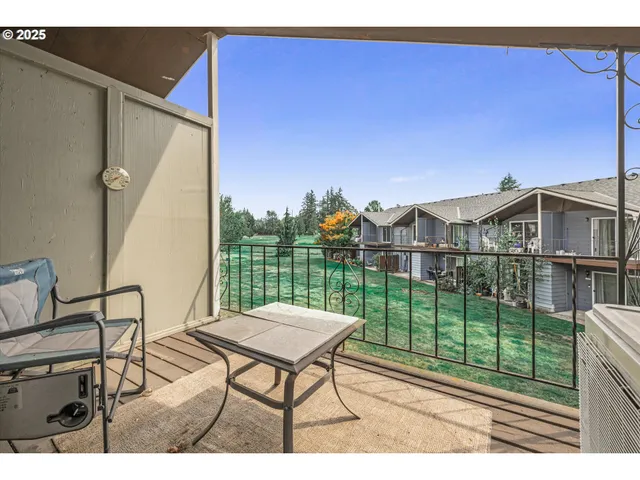 $239,000 | 1802 Northeast Hogan Drive, Gresham, OR 97030