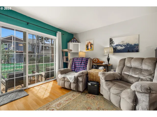 $239,000 | 1802 Northeast Hogan Drive, Gresham, OR 97030