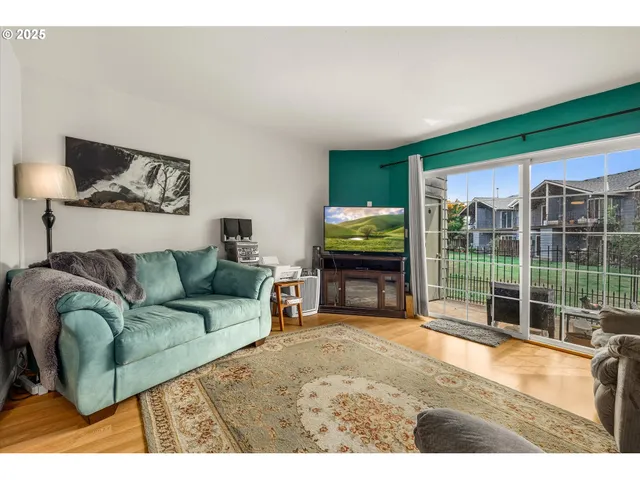 $239,000 | 1802 Northeast Hogan Drive, Gresham, OR 97030