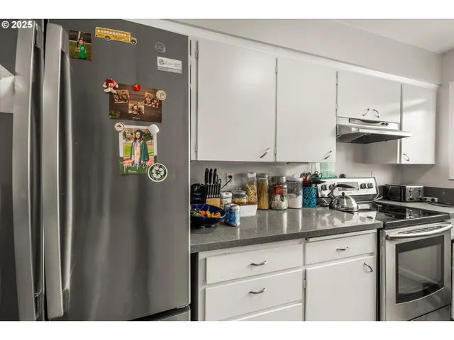 $239,000 | 1802 Northeast Hogan Drive, Gresham, OR 97030