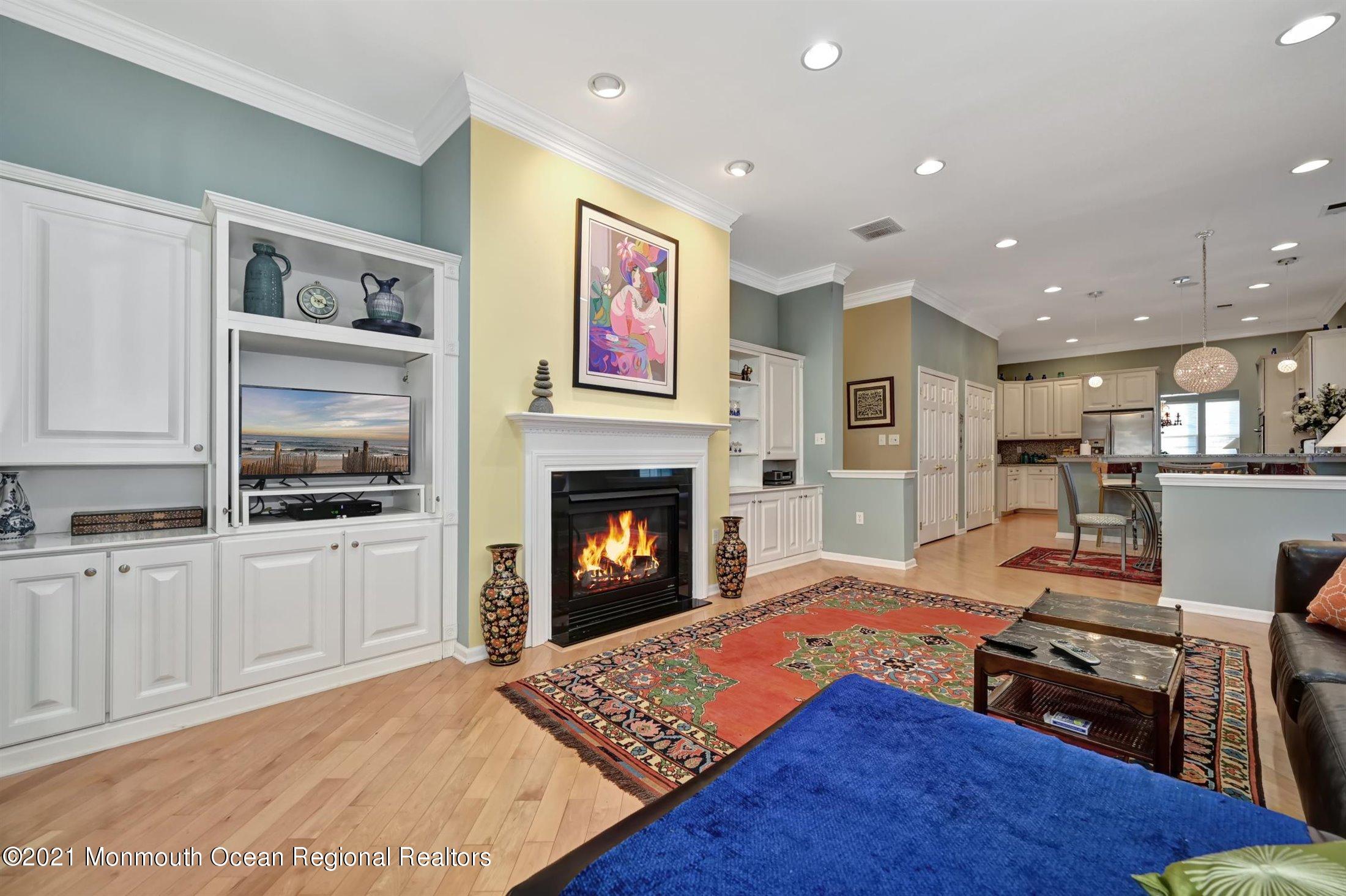 33 Hartack Road Manalapan, NJ 07726 - Photo 17 of 51 17-Family