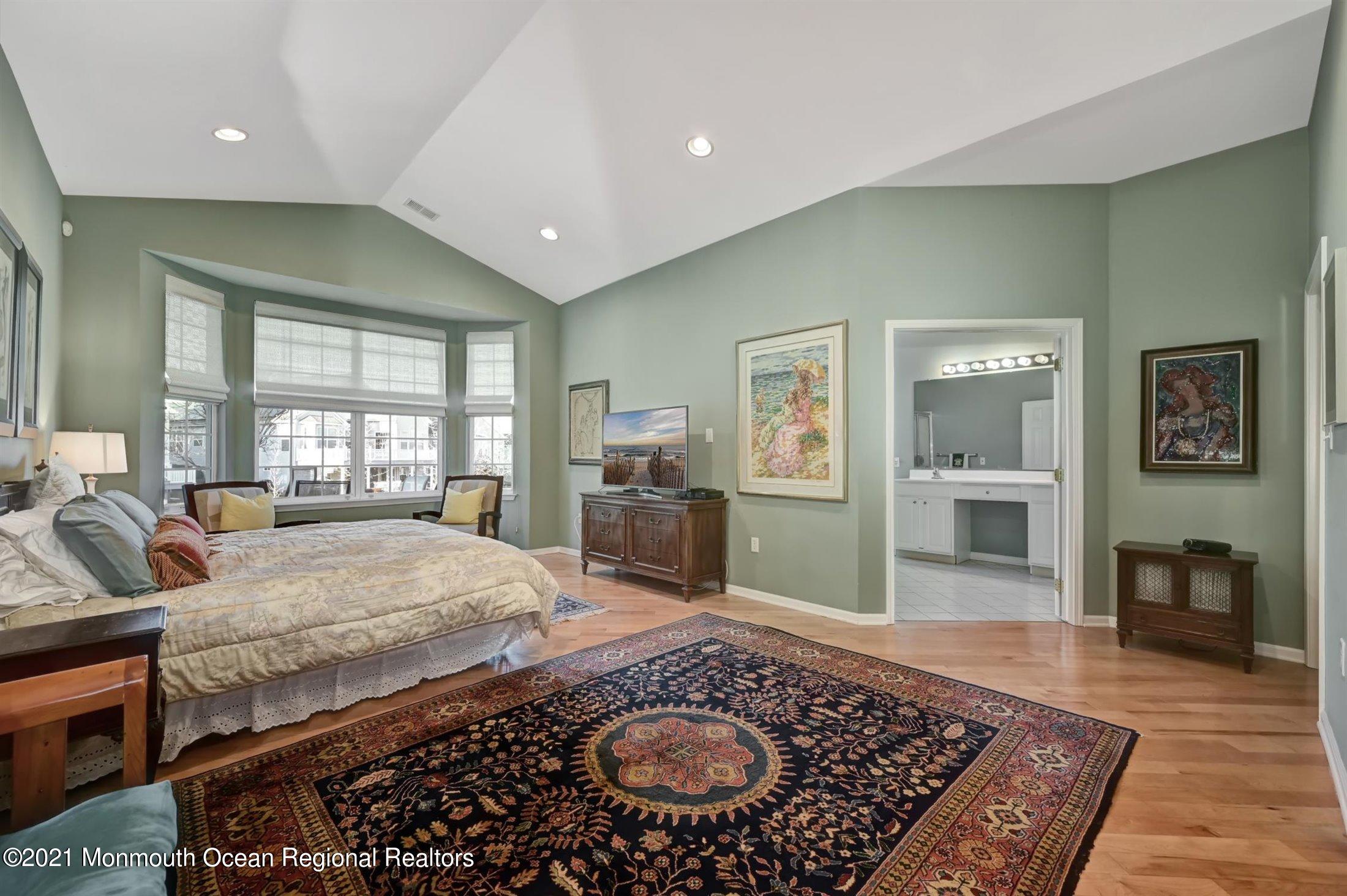 33 Hartack Road Manalapan, NJ 07726 - Photo 22 of 51 22-Master
