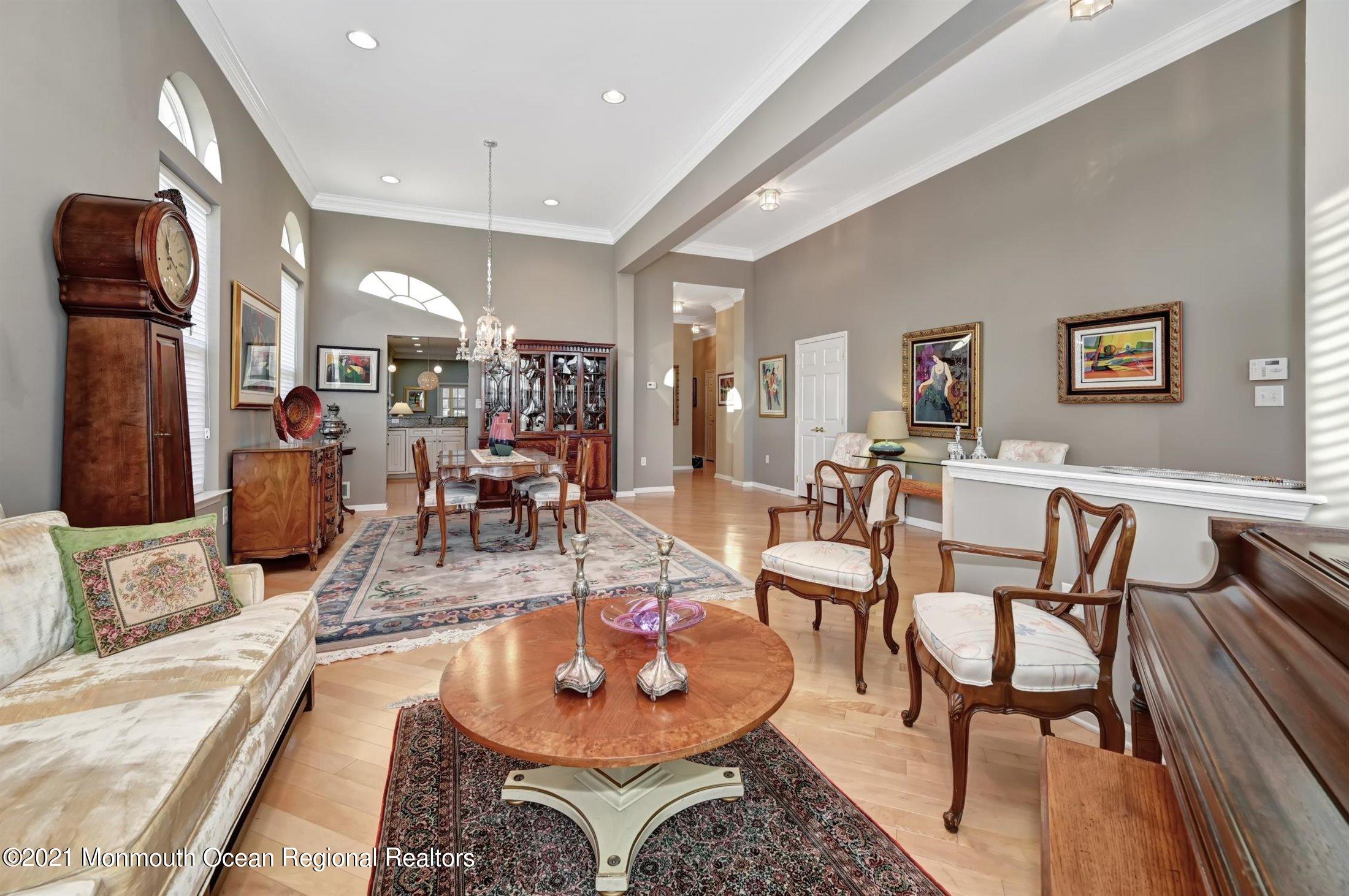 33 Hartack Road Manalapan, NJ 07726 - Photo 5 of 51 05-Living