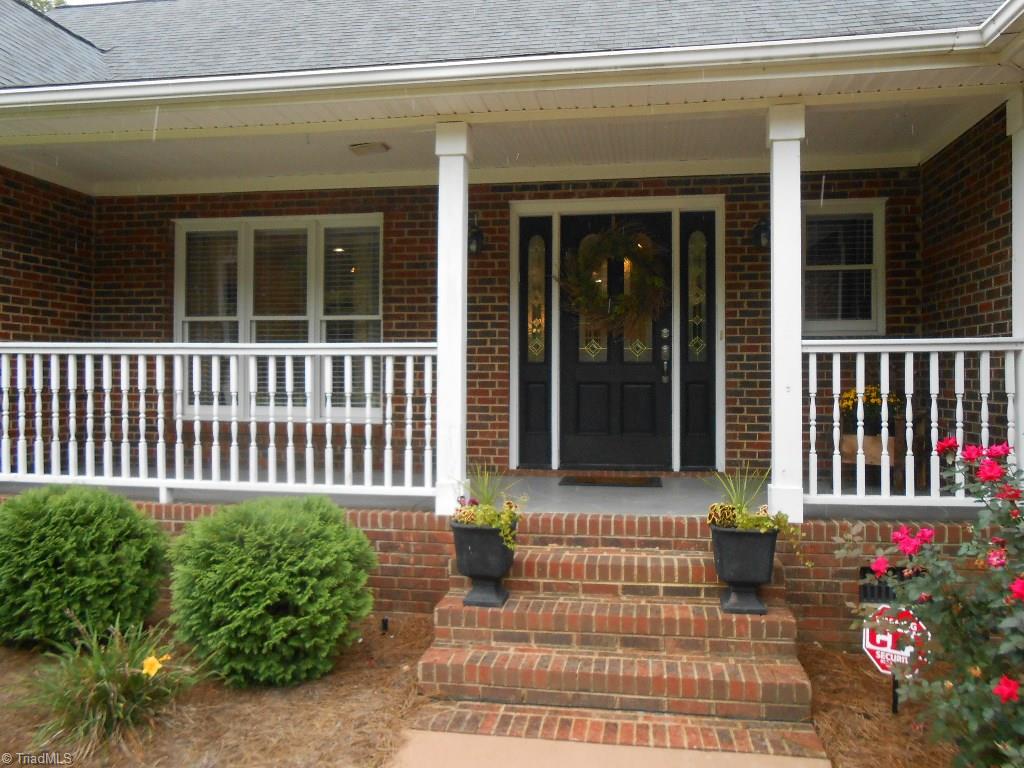 5106 Golden Acres Road Oak Ridge, NC 27310 - Photo 2 of 30