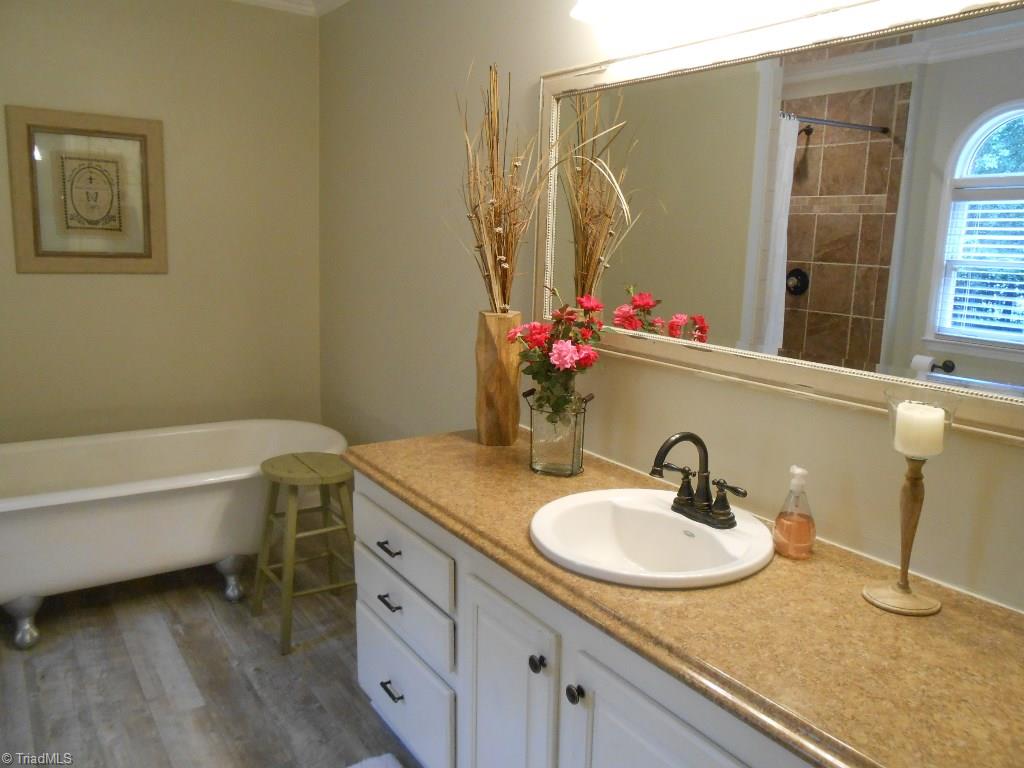 5106 Golden Acres Road Oak Ridge, NC 27310 - Photo 12 of 30