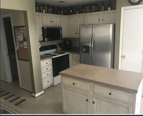 $2,400 | 181 2 Pond Loop, Ladson, SC 29456