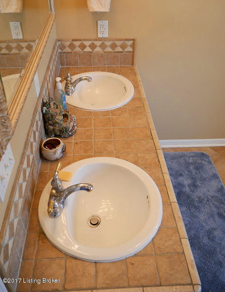 571 Brock Road Rineyville, KY 40162 - Photo 71 of 94 Brock Rd MBath