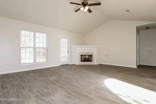 $2,185 | 7495 Eleanor Cove, Walls, MS 38680