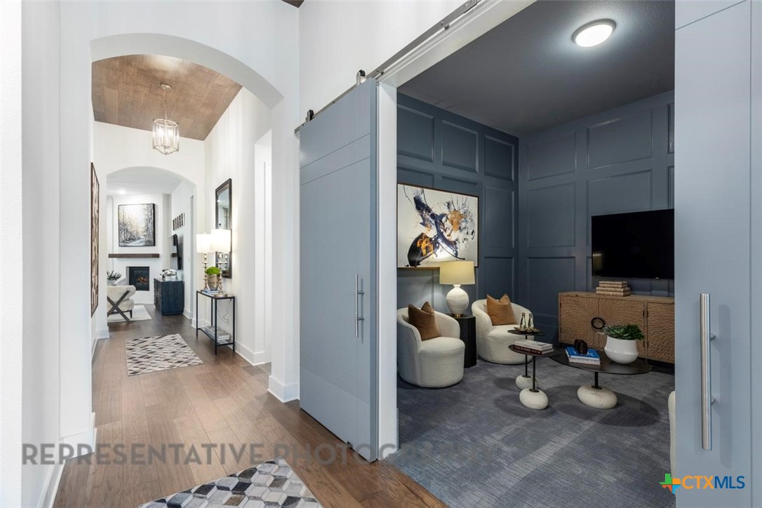 255 White Oak Castroville, TX 78009 - Photo 44 of 46 Entertainment Room