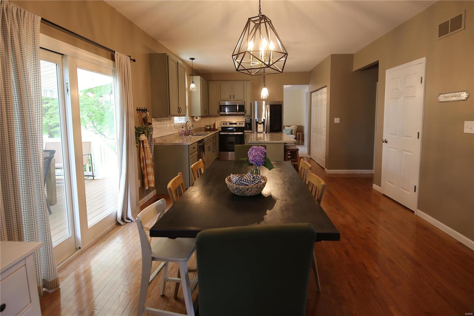 5 Raintree Crossing Court O'Fallon, MO 63366 - Photo 12 of 55