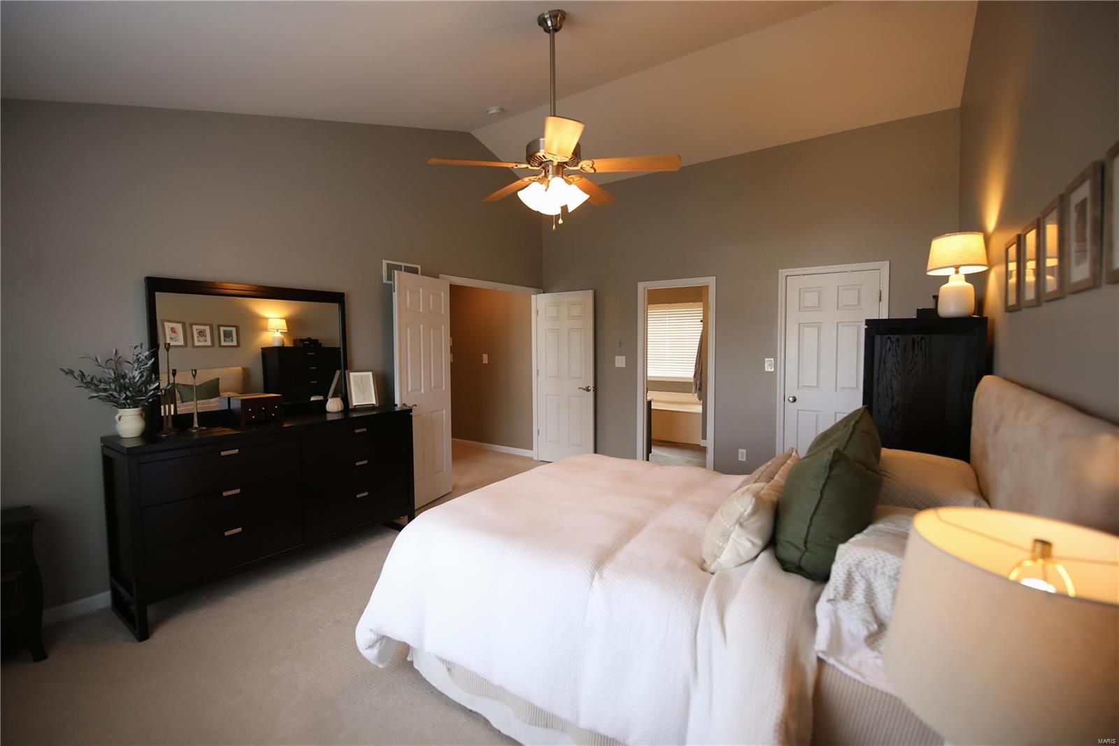 5 Raintree Crossing Court O'Fallon, MO 63366 - Photo 22 of 55