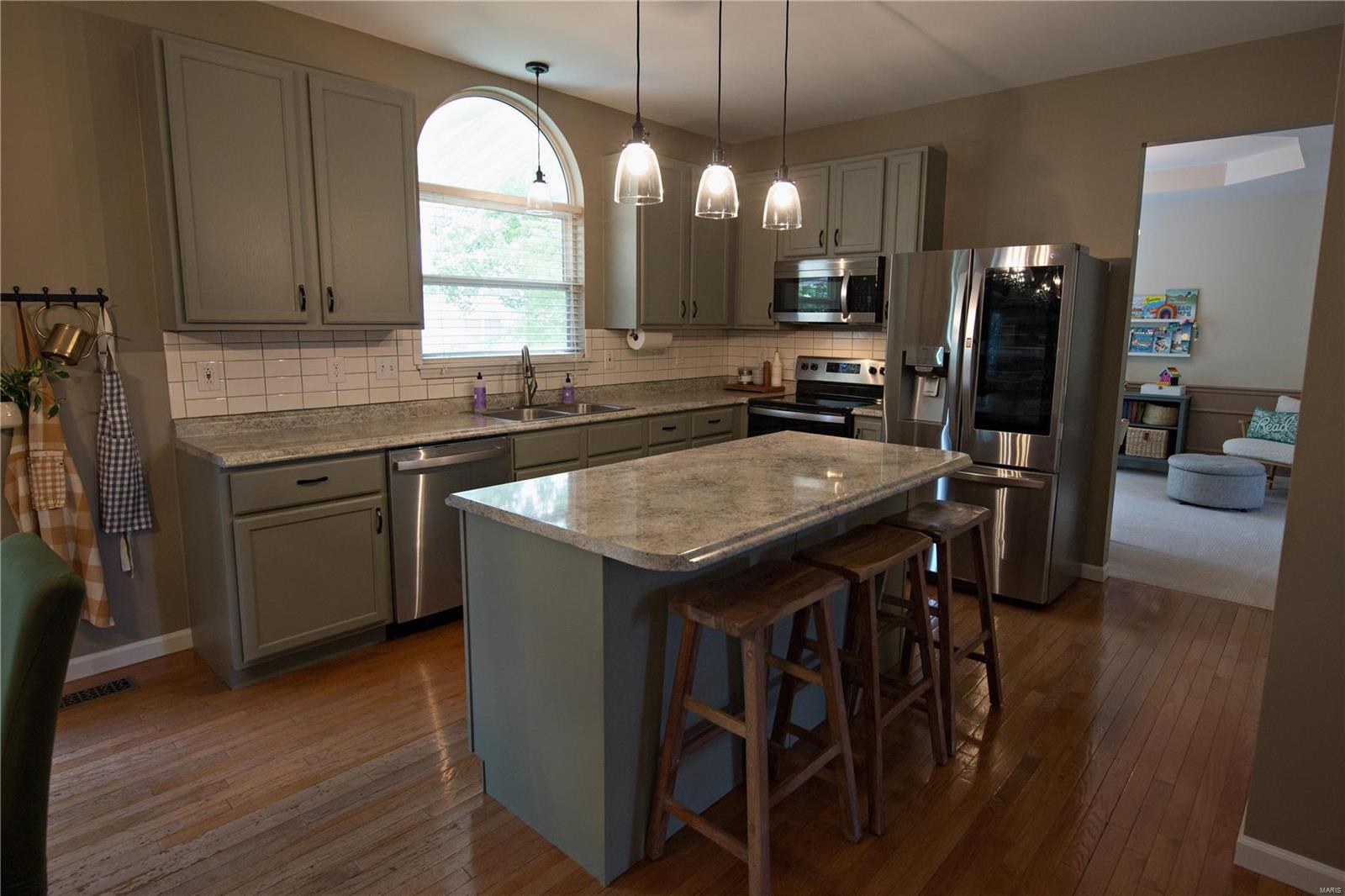 5 Raintree Crossing Court O'Fallon, MO 63366 - Photo 4 of 55