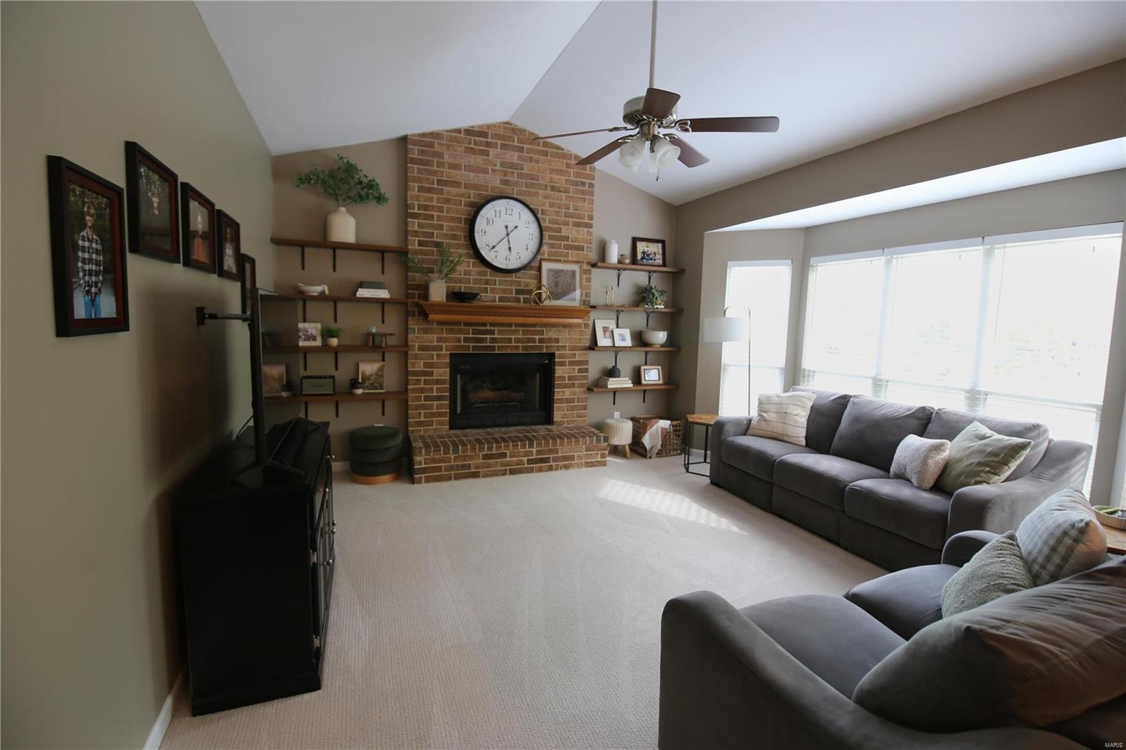 5 Raintree Crossing Court O'Fallon, MO 63366 - Photo 10 of 55