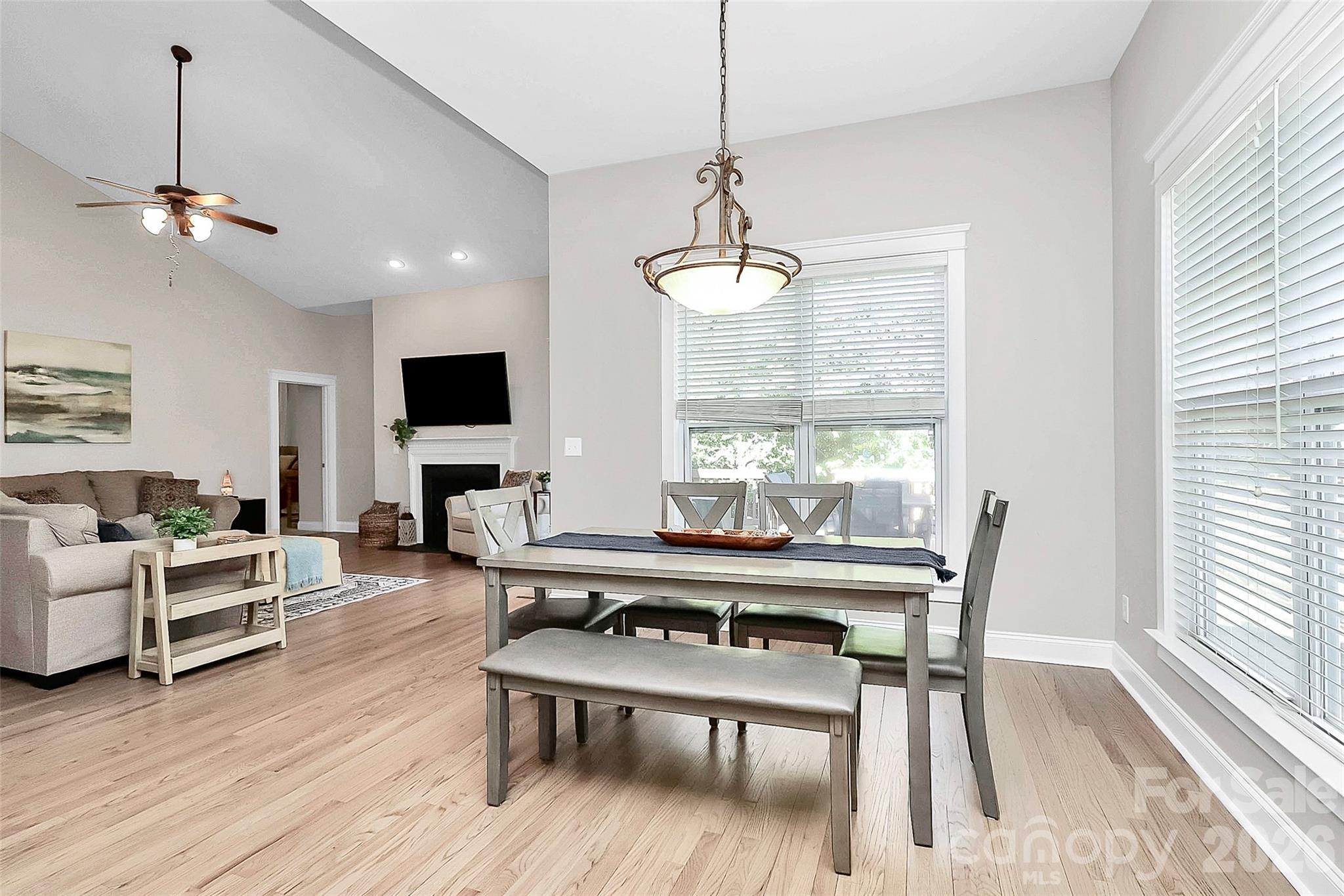 366 Shoreline Parkway Tega Cay, SC 29708 - Photo 12 of 37