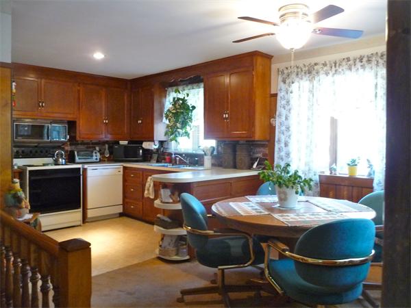 203 Crandall Road Tiverton, RI 02878 - Photo 2 of 5 Gallery Image 2